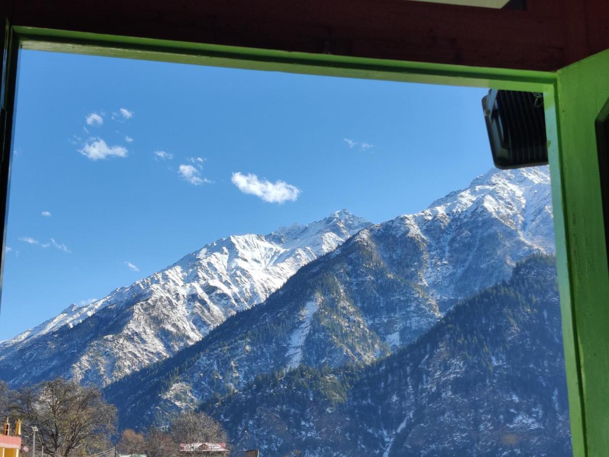 Hotel Mount Kailash Sangla Exterior photo